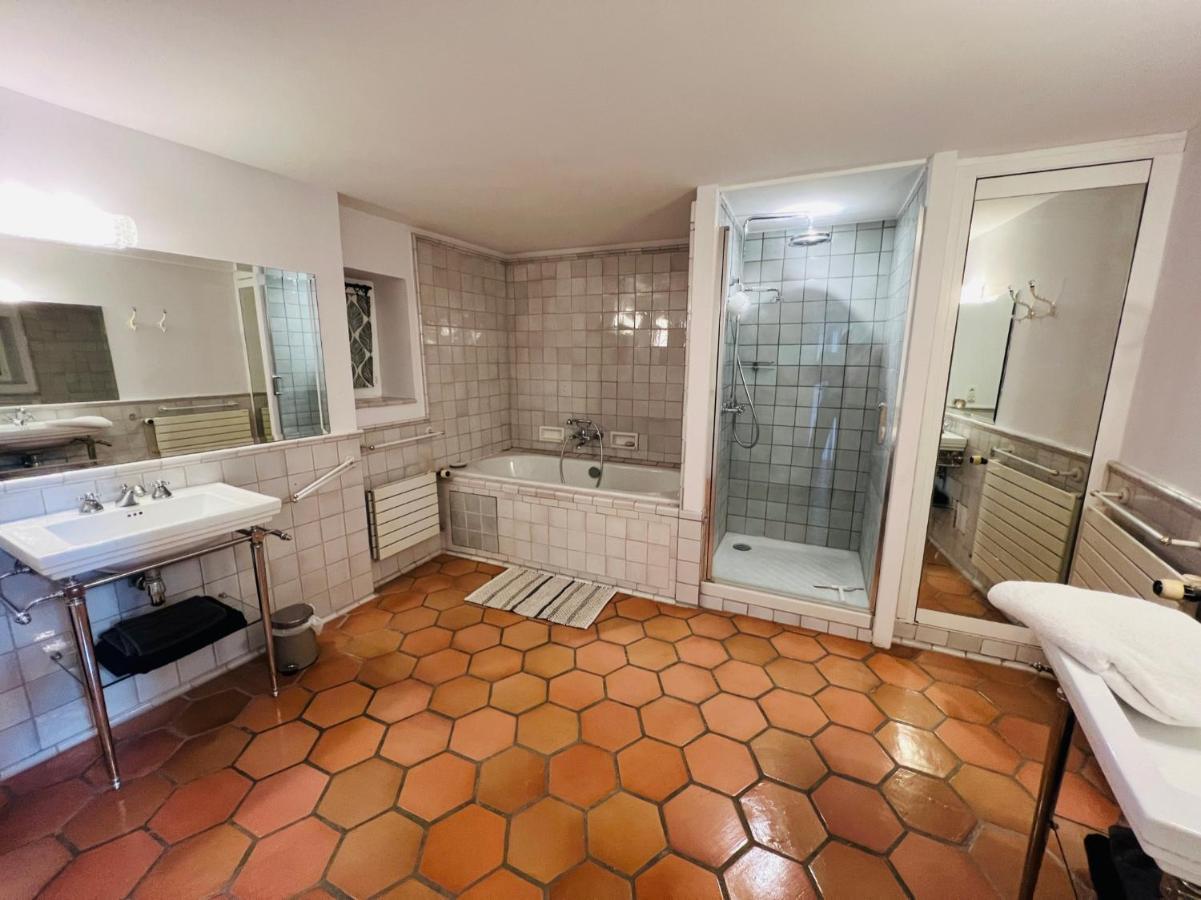 Penthouse Studio Privee Couple Ou Famille- La Maison Searle A Tourtour Eksteriør bilde